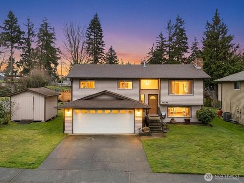 3502 199th Place Sw, Lynnwood, WA, 98036 | Card Image