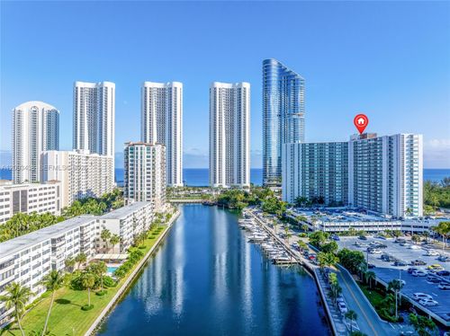 606-100 Bayview Dr, Sunny Isles Beach, FL, 33160-4753 | Card Image