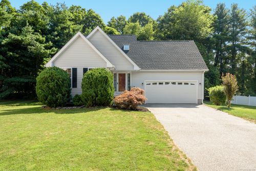 11-11 Podunk Cir, South Windsor, CT, 06074-4338 | Card Image