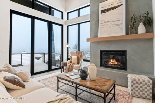 28 The Glades, Sandpoint, ID, 83864-7011 | Card Image