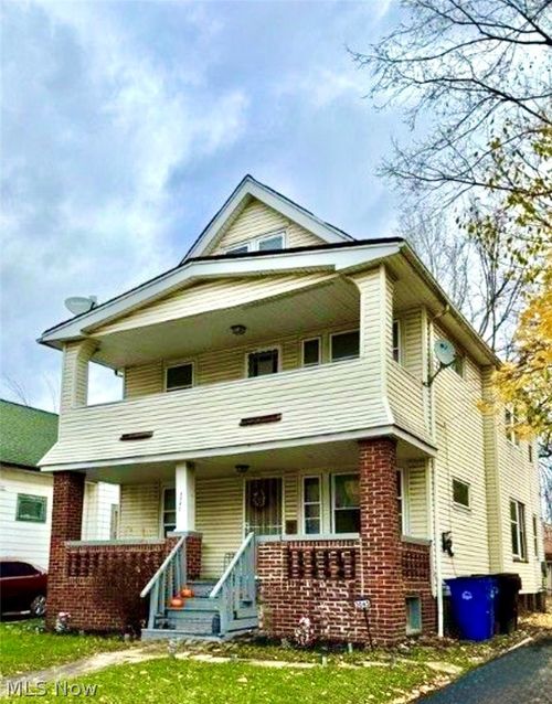 2up-3045 E 130th Street, Cleveland, OH, 44120 | Card Image
