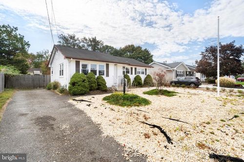 315 Sea Bright Road, Forked River, NJ, 08731 | Card Image