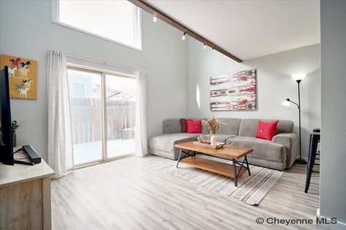 apt-3-122 Brookfield Ct, Cheyenne, WY, 82009-3924 | Card Image