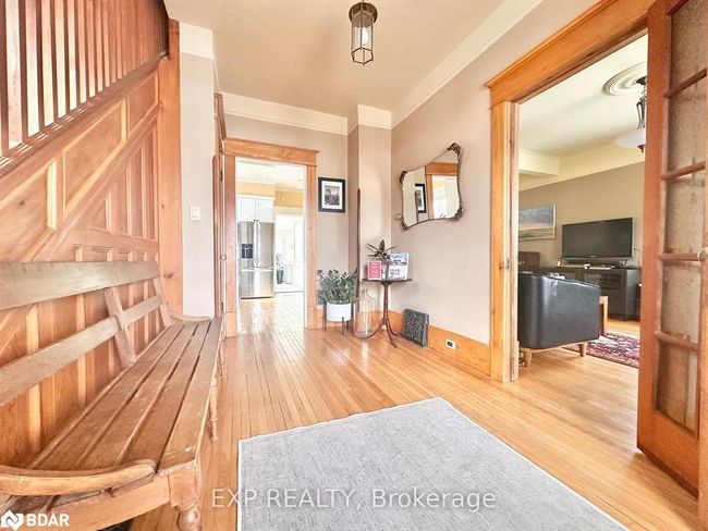 12 Elizabeth St W, House other with 4 bedrooms, 2 bathrooms and 14 parking in Creemore ON | Image 4