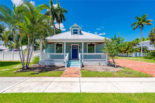115 Gill St, Punta Gorda, FL, 33950-3612 | Card Image