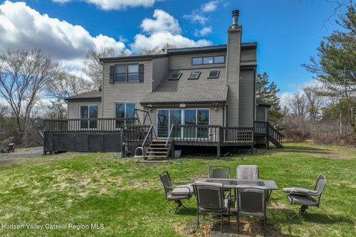 169 Haunted Cir, Coxsackie, NY, 12051 | Card Image