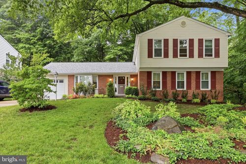 4908 Woodland Way, ANNANDALE, VA, 22003-4159 | Card Image