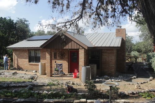 22 George Hoover Pl, Leakey, TX, 78873 | Card Image