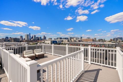 19-360 W 2nd St, Boston, MA, 02127-1398 | Card Image