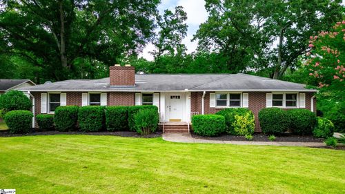 611 Cherokee Dr, Greenville, SC, 29615-1619 | Card Image