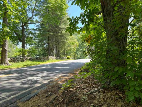 100 Bridge St, Salem, NH, 03079-3204 | Card Image