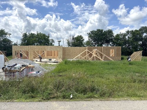 1321 Redwood Dr, Crawfordsville, IN, 47933-3861 | Card Image