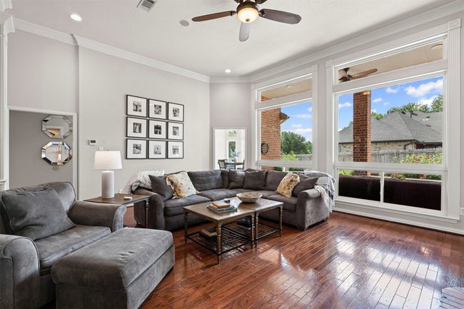 1501 Leaning Oak Ln, House other with 4 bedrooms, 4 bathrooms and null parking in Cleburne TX | Image 13