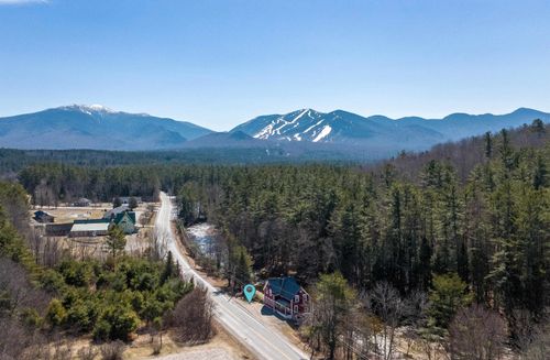 664 Main St, Franconia, NH, 03580-4831 | Card Image