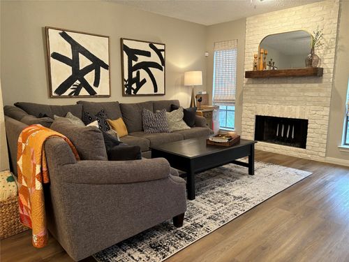 7429 Kingswood Dr, Fort Worth, TX, 76133 | Card Image