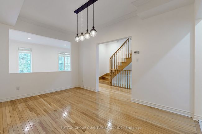 132 John St, House attached with 3 bedrooms, 4 bathrooms and null parking in Oakville ON | Image 9