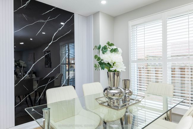 7 Markham St, House other with 6 bedrooms, 5 bathrooms and 4 parking in Brampton ON | Image 10