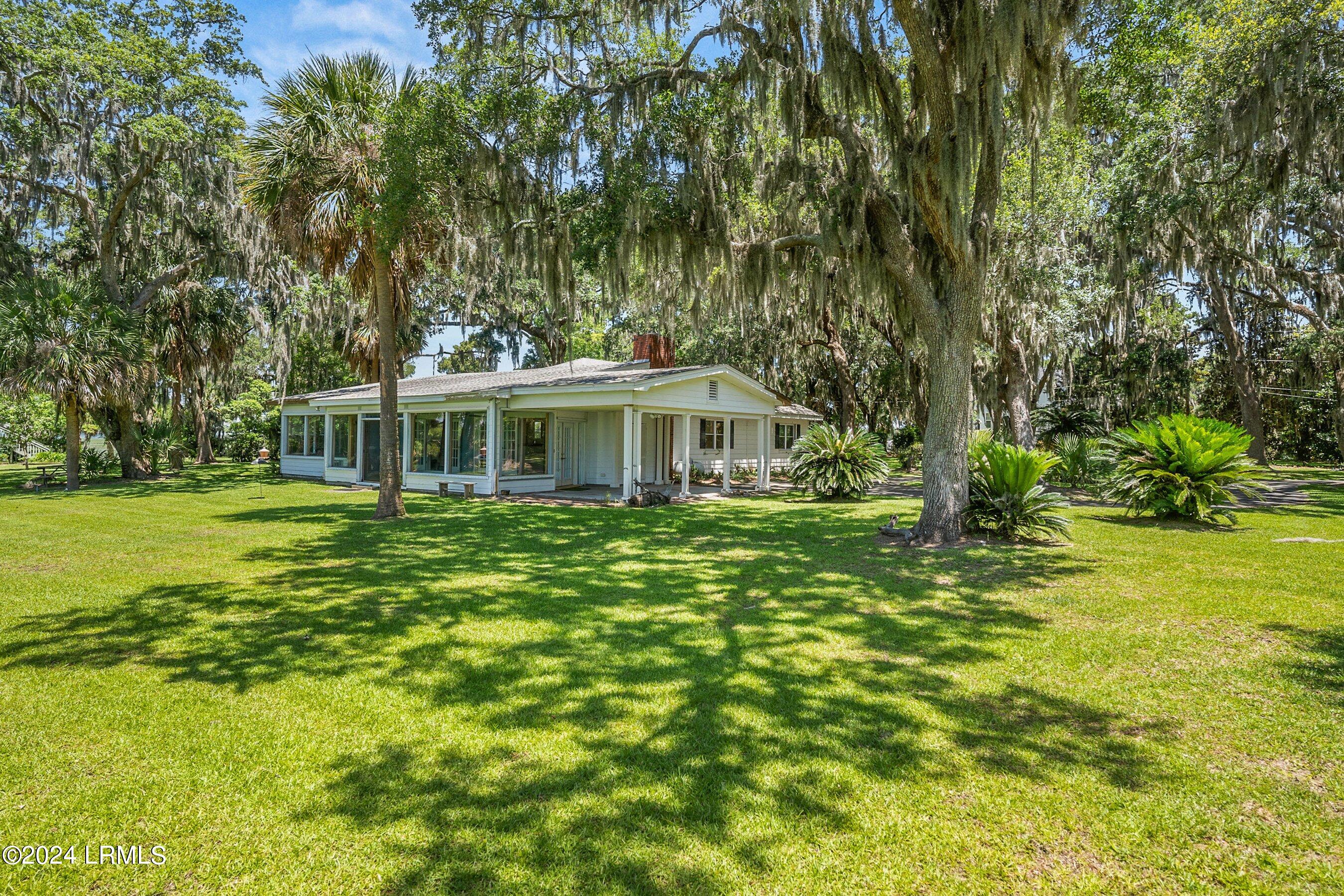 Inwood Plantation Dr, Beaufort, SC 29906