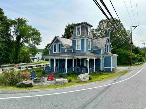 160 Depot St, Chester, VT, 05143-9429 | Card Image