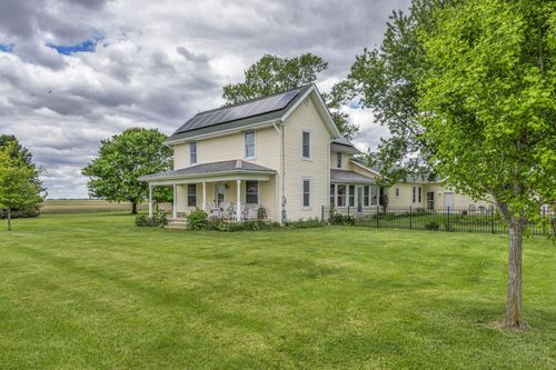 6090 Junk Rd, Mount Sterling, OH, 43143-9448 | Card Image