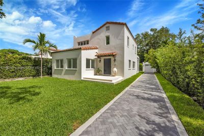 1109 Asturia Ave, House other with 4 bedrooms, 3 bathrooms and null parking in Coral Gables FL | Image 1