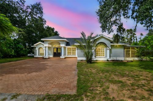 5504 Bruton Rd, Plant City, FL, 33565-7048 | Card Image