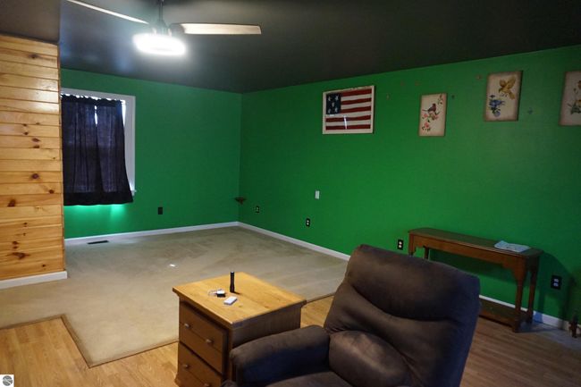 1758 E Manor Rd, House other with 4 bedrooms, 3 bathrooms and null parking in Au Gres MI | Image 9