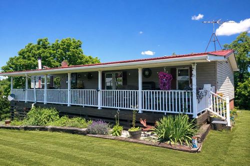 150 Fire Fly Ln, Moundsville, WV, 26041-2297 | Card Image