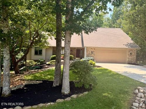 128 Cathedral Dr, Crossville, TN, 38558-2684 | Card Image