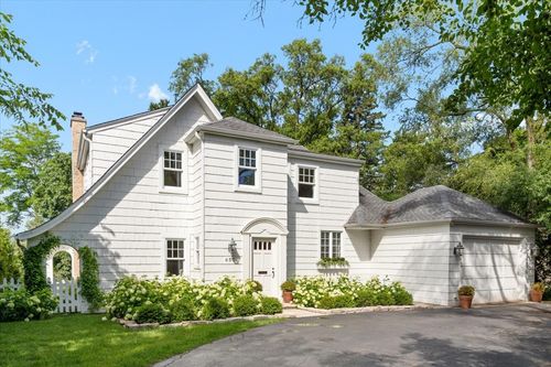 650 Green Bay Rd, Highland Park, IL, 60035-4811 | Card Image