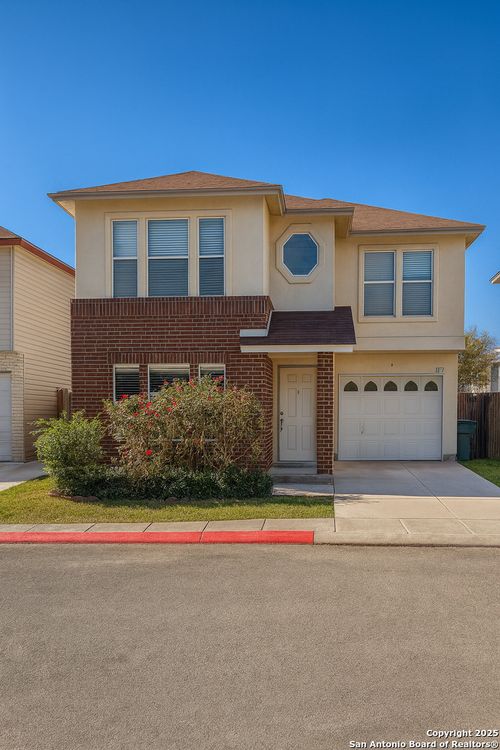 8811 Breezefield, San Antonio, TX, 78240-5444 | Card Image