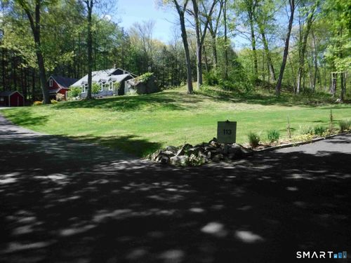 113 Pepper St, Monroe, CT, 06468-1164 | Card Image