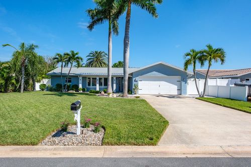 230 S Julia Cir, ST PETE BEACH, FL, 33706-2717 | Card Image