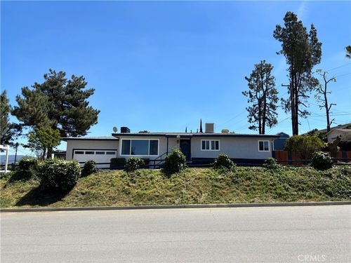 31795 Avenue N, Redlands, CA, 92373-7587 | Card Image