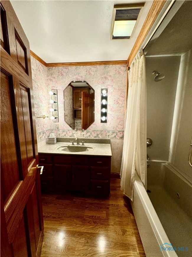 211 S Keyser St, House other with 4 bedrooms, 2 bathrooms and 1 parking in Holgate OH | Image 20
