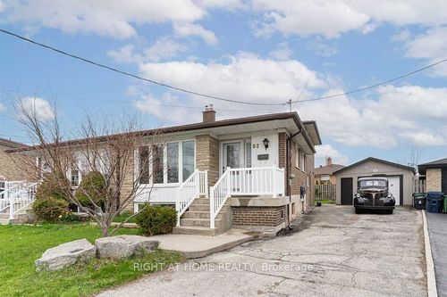 bsmt-52 Goldsboro Road, North York, ON, M9L1A7 | Card Image