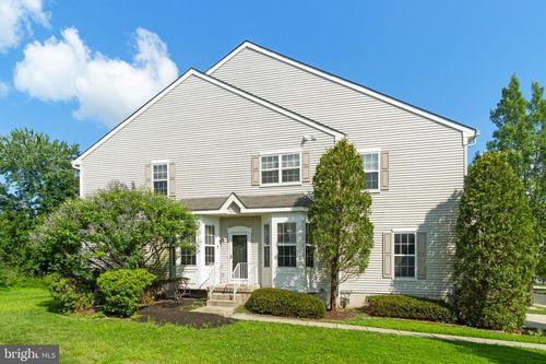 22 Weaver Dr, MARLTON, NJ, 08053-5585 | Card Image