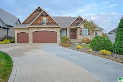 425 Bay Hill Circle, House other with 3 bedrooms, 2 bathrooms and null parking in Dakota Dunes SD | Image 1