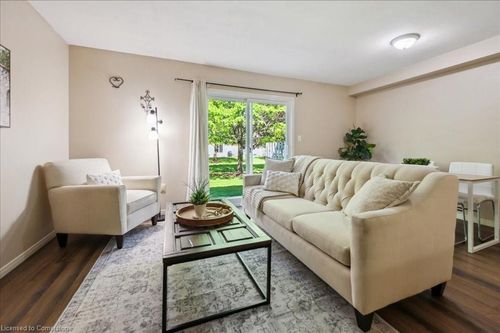 69 Roehampton Cres, Guelph, ON, N1L1M8 | Card Image