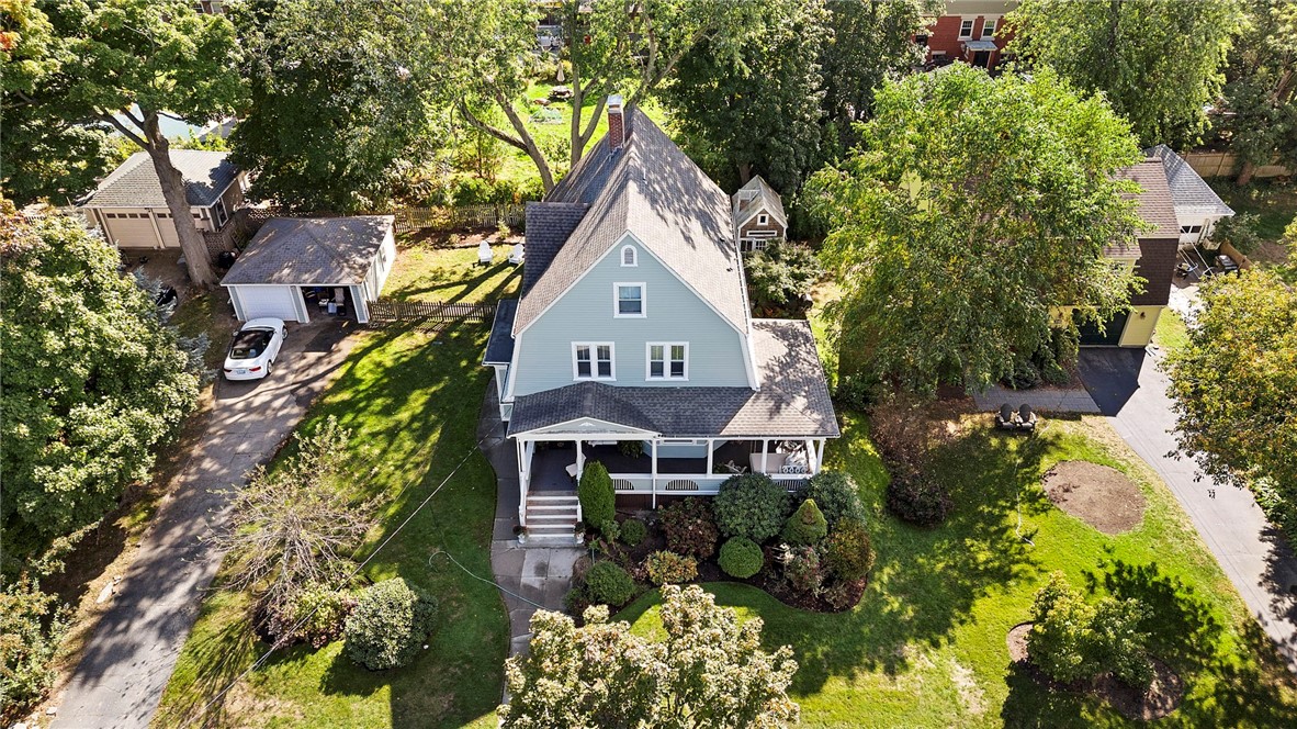 Columbia Ave, Cranston, RI 02905