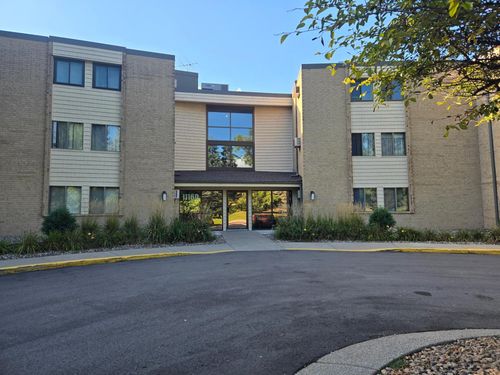 apt-218-11160 Anderson Lakes Pkwy, Eden Prairie, MN, 55344-4169 | Card Image