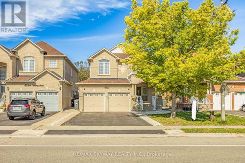 46 Don Minaker Dr, House with 6 bedrooms, 5 bathrooms and 4 parking in Brampton ON | Card Image