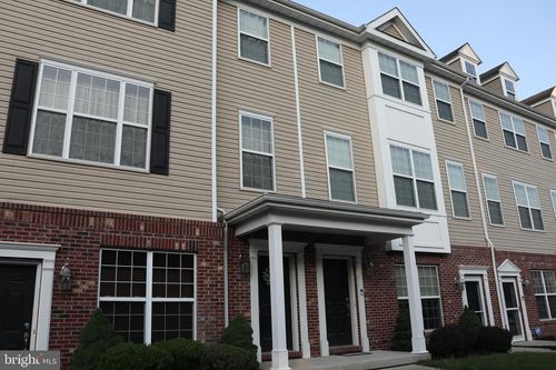 178 Creekside Way, BURLINGTON, NJ, 08016-1056 | Card Image