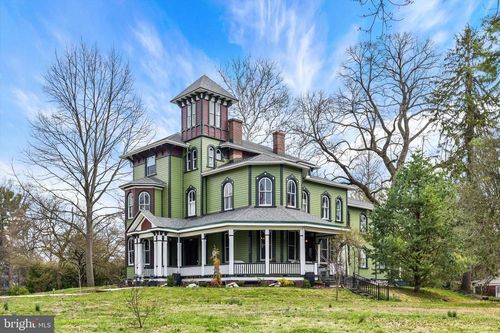 2101 Bellevue Rd, HARRISBURG, PA, 17104-1328 | Card Image