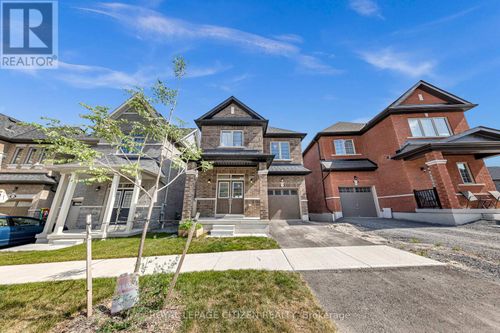 1151 Skyridge Blvd, Pickering, ON, L1X0M4 | Card Image