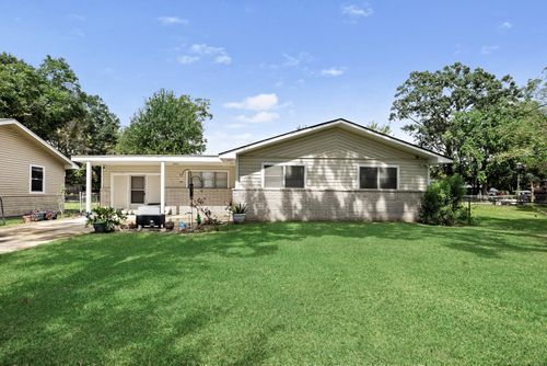 2735 64th St, Port Arthur, TX, 77640-1354 | Card Image