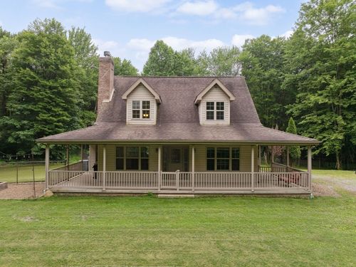 29 Cherry Tree Ln, Mercer, PA, 16137-3847 | Card Image