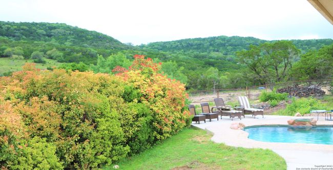 1167 Pipe Springs Dr, House other with 4 bedrooms, 4 bathrooms and null parking in Lakehills TX | Image 38