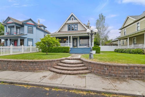 207 Prospect Ave, Lewiston, ID, 83501-2130 | Card Image