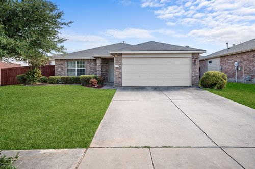 729 Pheasant Rd, Saginaw, TX, 76131-8814 | Card Image